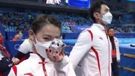 摸摸“冰墩墩”能有好運氣？奧運選手的“幸運密碼”藏不住了
