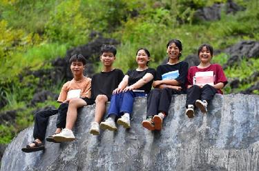 十年·成長·夢想——廣西大山深處的追夢故事