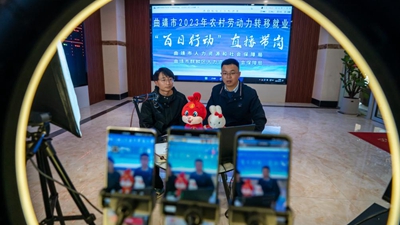 袁海波：“我是農民工，更懂農民工”