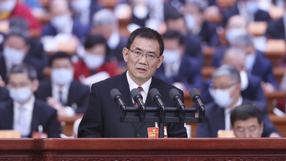 張合成委員作大會發言