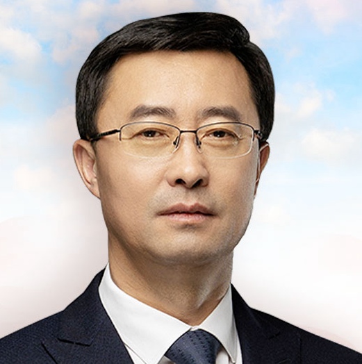 張聯東