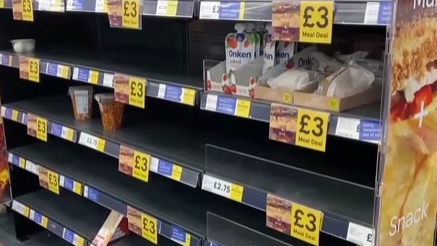 食品燃料短缺 英國(guó)人擔(dān)憂(yōu)過(guò)冬難